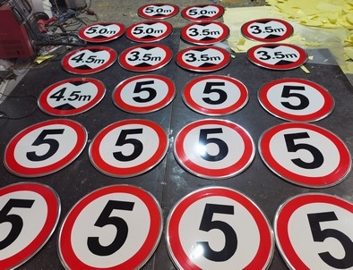 丽水丽水限速交通标牌厂家